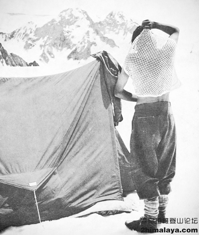 「世界」户外服饰随着时间的的变化的视觉历史