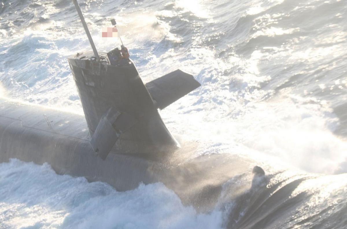 日本潜艇被撞,日本潜艇撞到货船后续