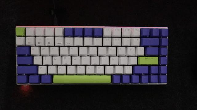 雷柏V700-8A多模机械键盘,雷柏v700rgb合金版机械键盘测评
