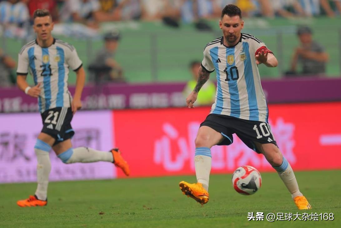 阿根廷2-0澳大利亚梅西踢了多久,阿根廷2比1战胜澳大利亚梅西集锦