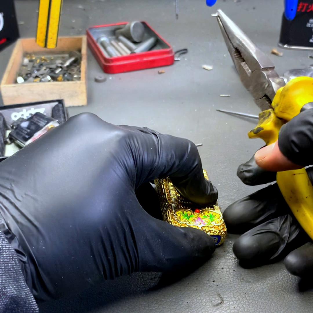 zippo官方维修,zippo维修机身不会被换吧