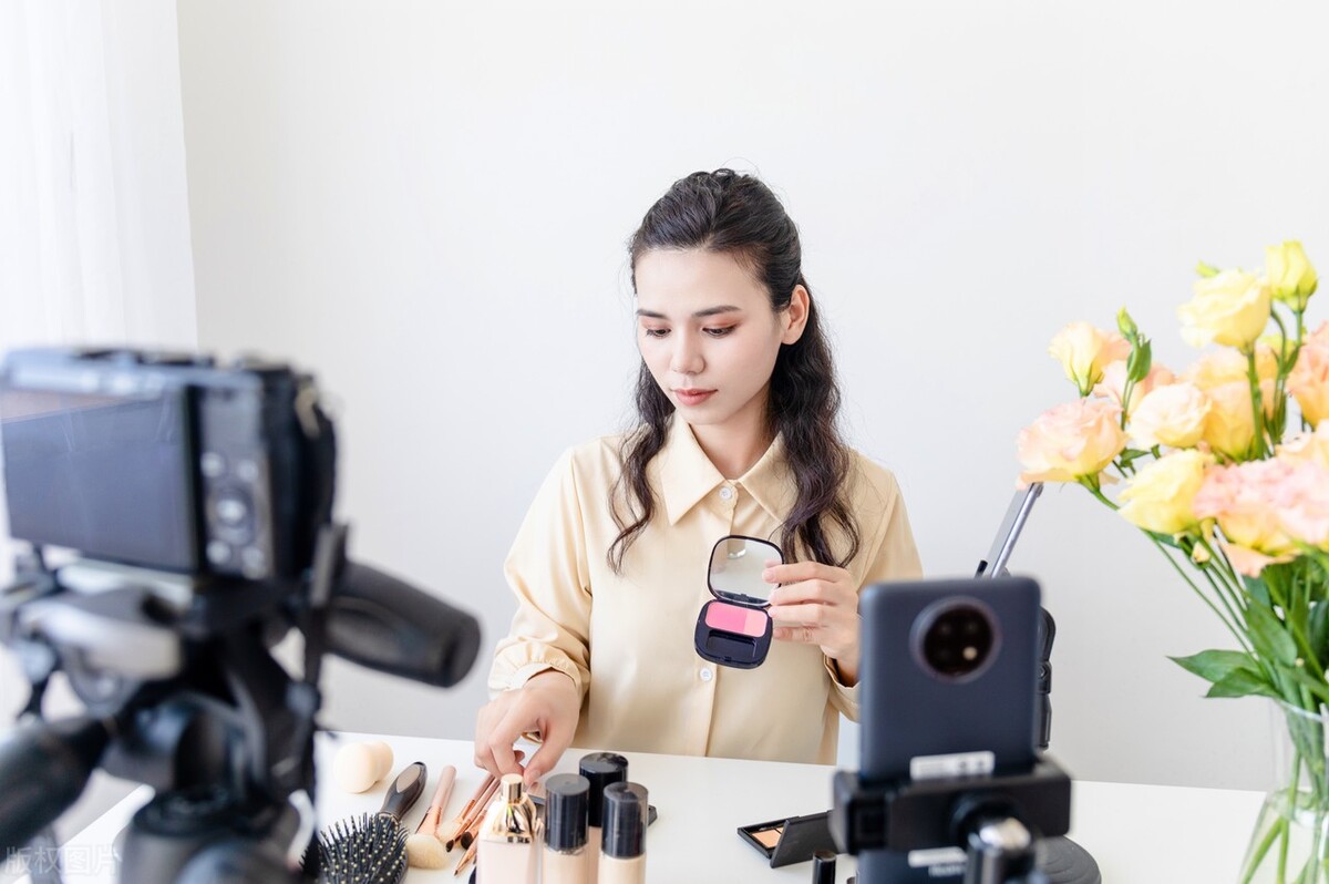 鍝佺墝鍐呭嵎,鍐呭嵎鍝佺墝