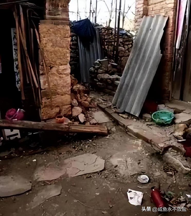 河南老汉捡双性弃婴现状真相,河南50岁老头养大弃婴