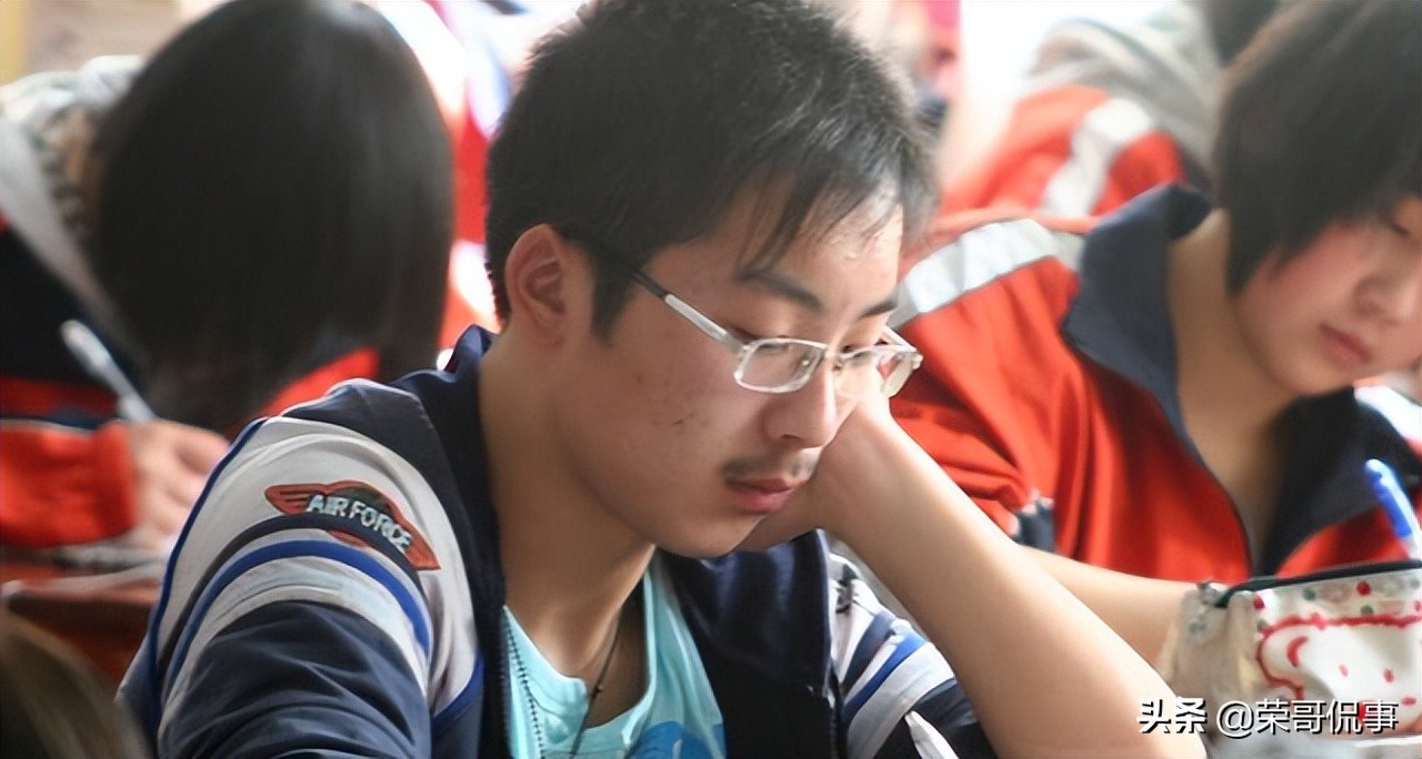 为什么宁读烂高中不读职校,宁选烂高中也不选技校