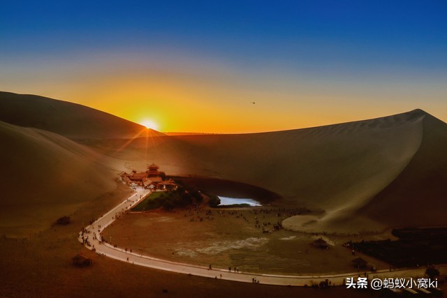 世界五大沙漠,内蒙古九大草原五大沙漠