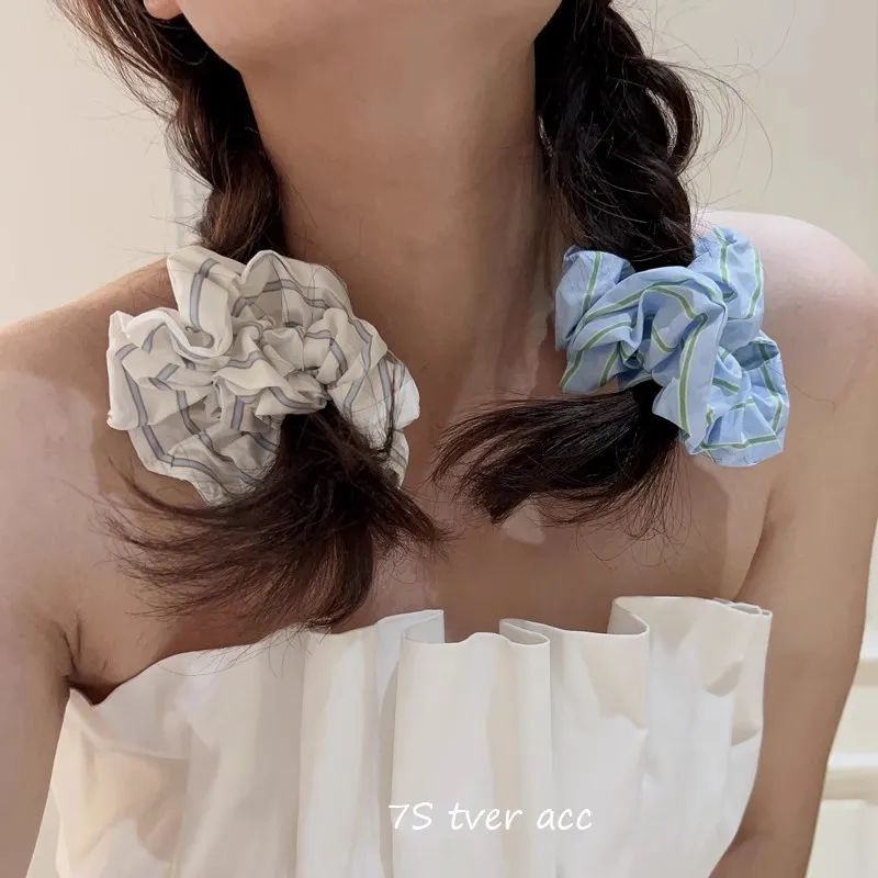 推荐几款好看的鲨鱼夹,鲨鱼夹怎么搭配好看