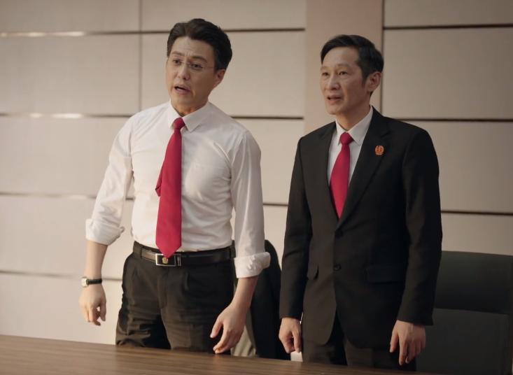 给2022年“进步最大的十位男演员”排个名：靳东第十，王骁第二