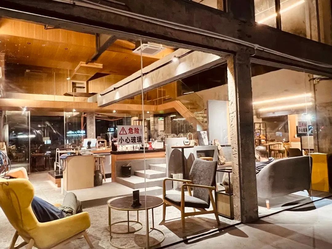 深圳装修咖啡店设计推荐，参考设计！