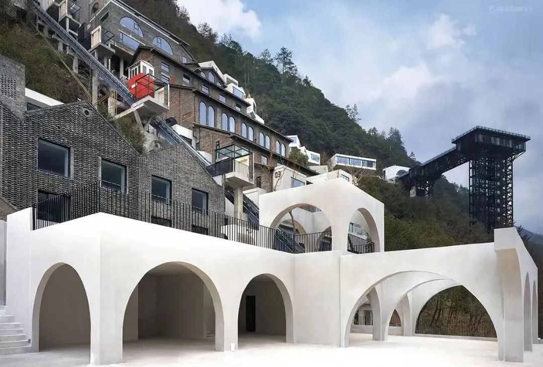 丽水圣托里尼网红地打卡,丽水天空之城玻璃栈道