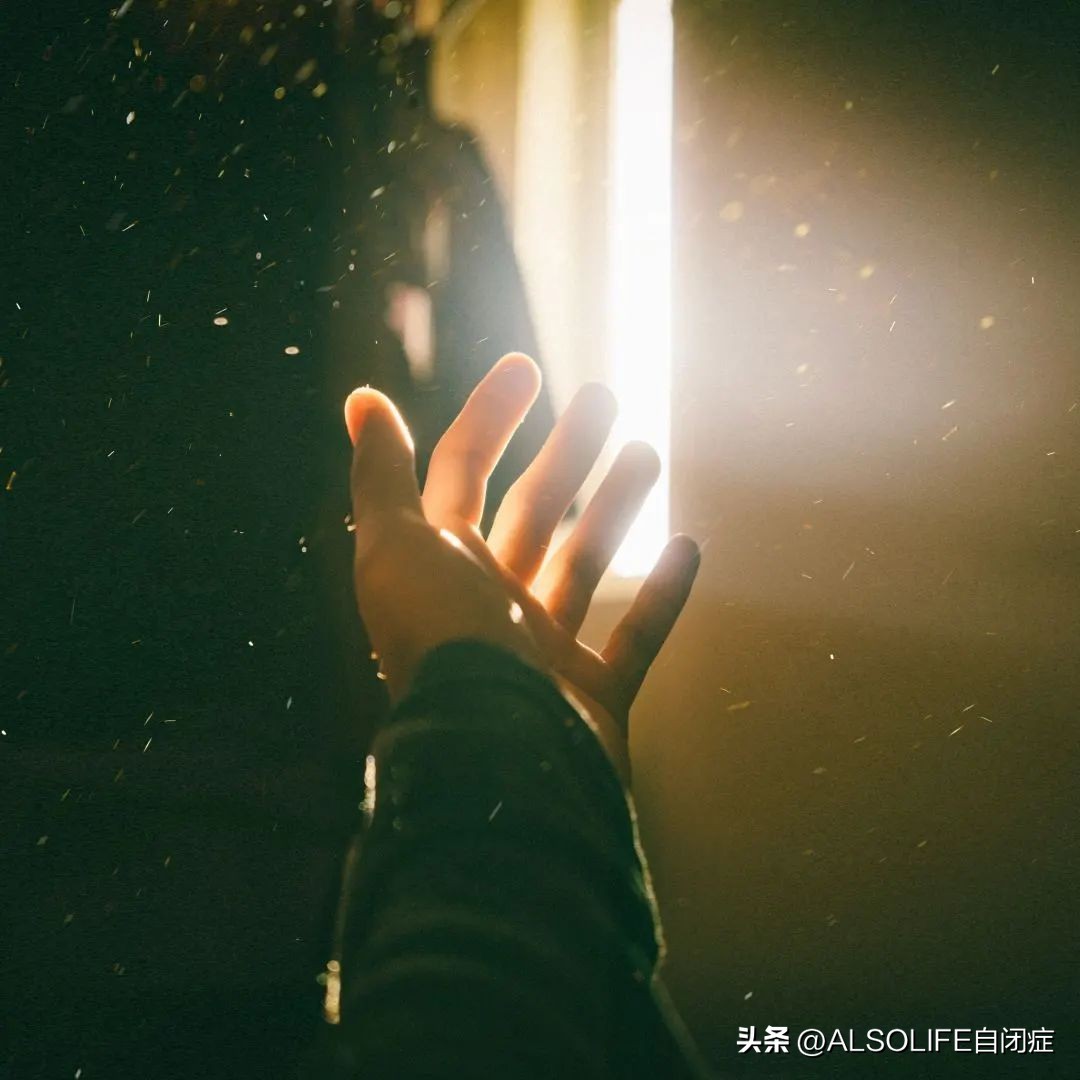 中国自闭症儿童数据,正确对待自闭症孩子的细节指南