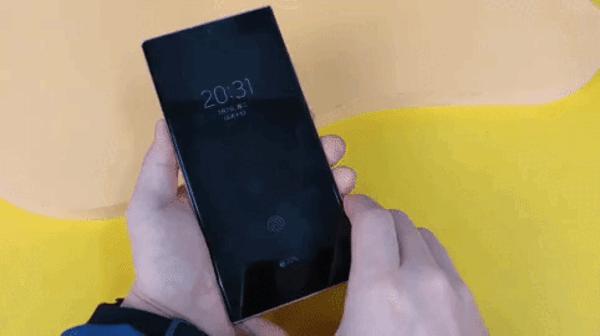 三星galaxys22超大杯,三星galaxys23ultra湖屿蓝评测