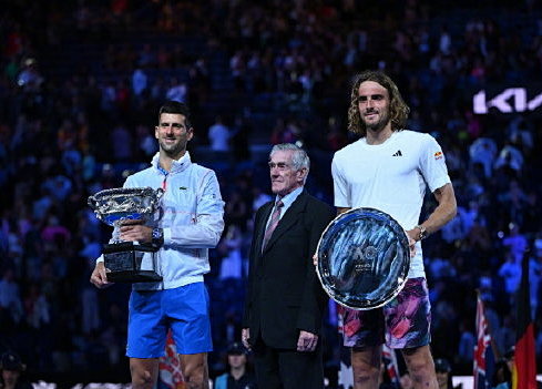 德约22冠追平纳豆成GOAT,捷克强档成功卫冕连夺三大满贯