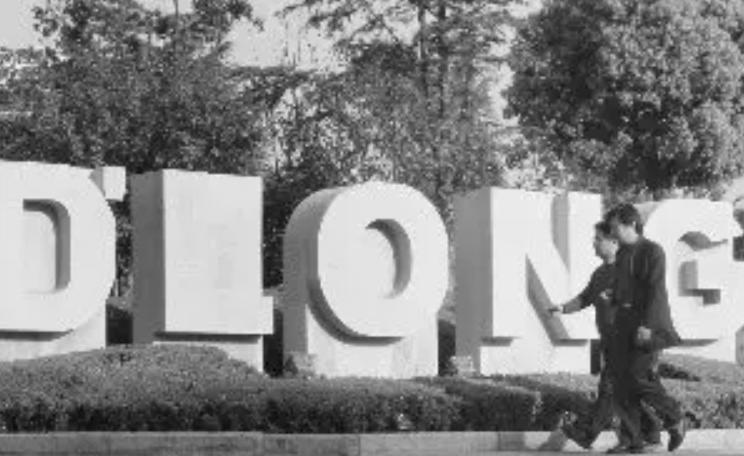 从良心经济学家到*子骗**专家，*咸平郎**如何跌落神坛？