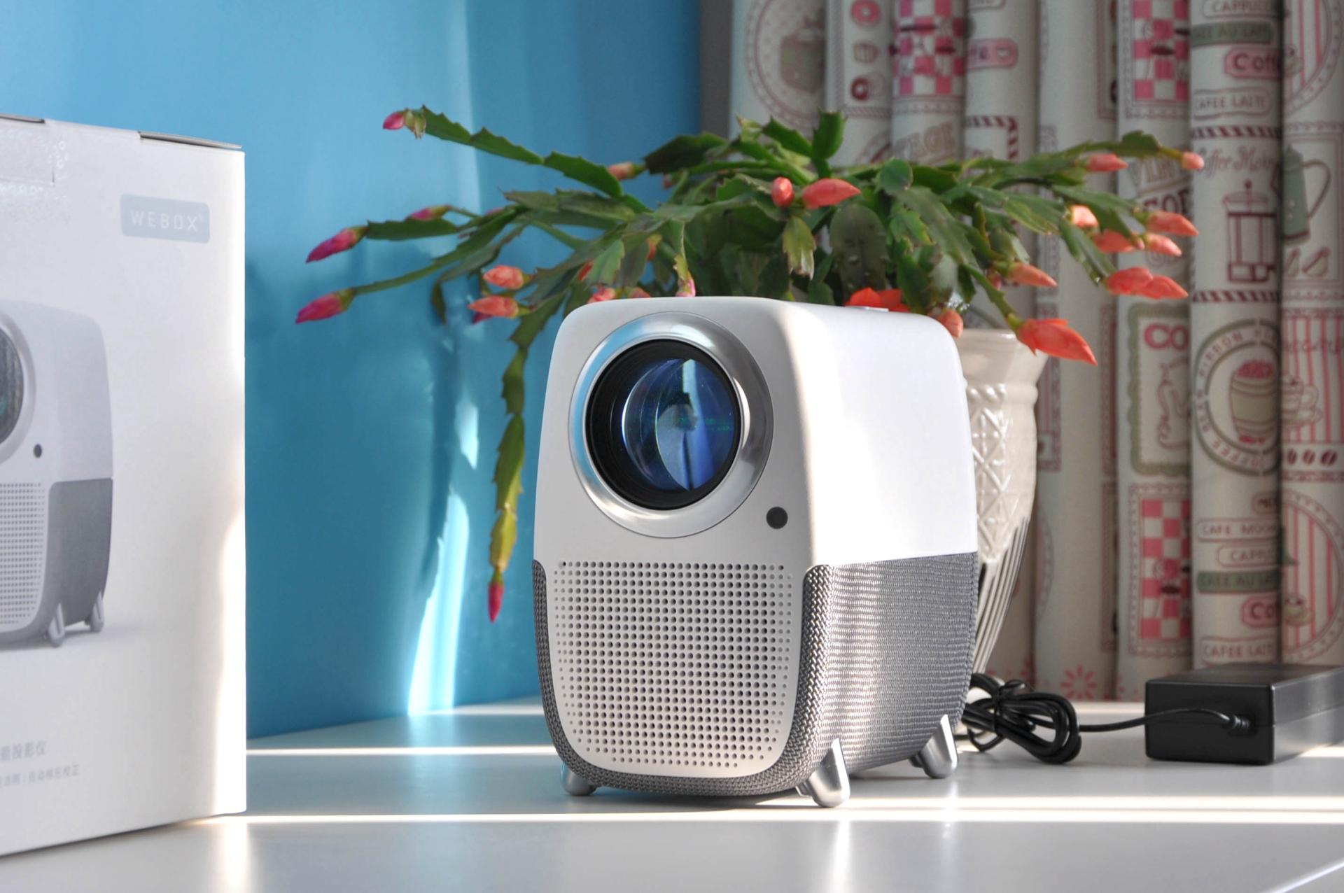 泰捷WEBOXT1投影仪测评,泰捷weboxt1投影仪和m6哪个好