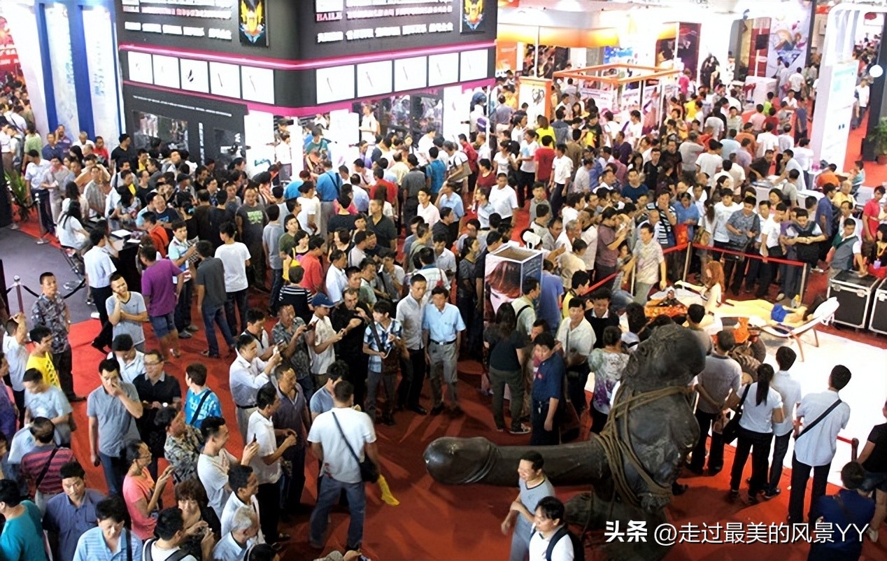 县城开一家网店怎么样合适,高档店铺生意好不好做