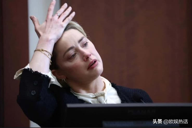 艾梅柏希尔德和德普离婚全过程,艾梅柏希尔德和德普官司咆哮