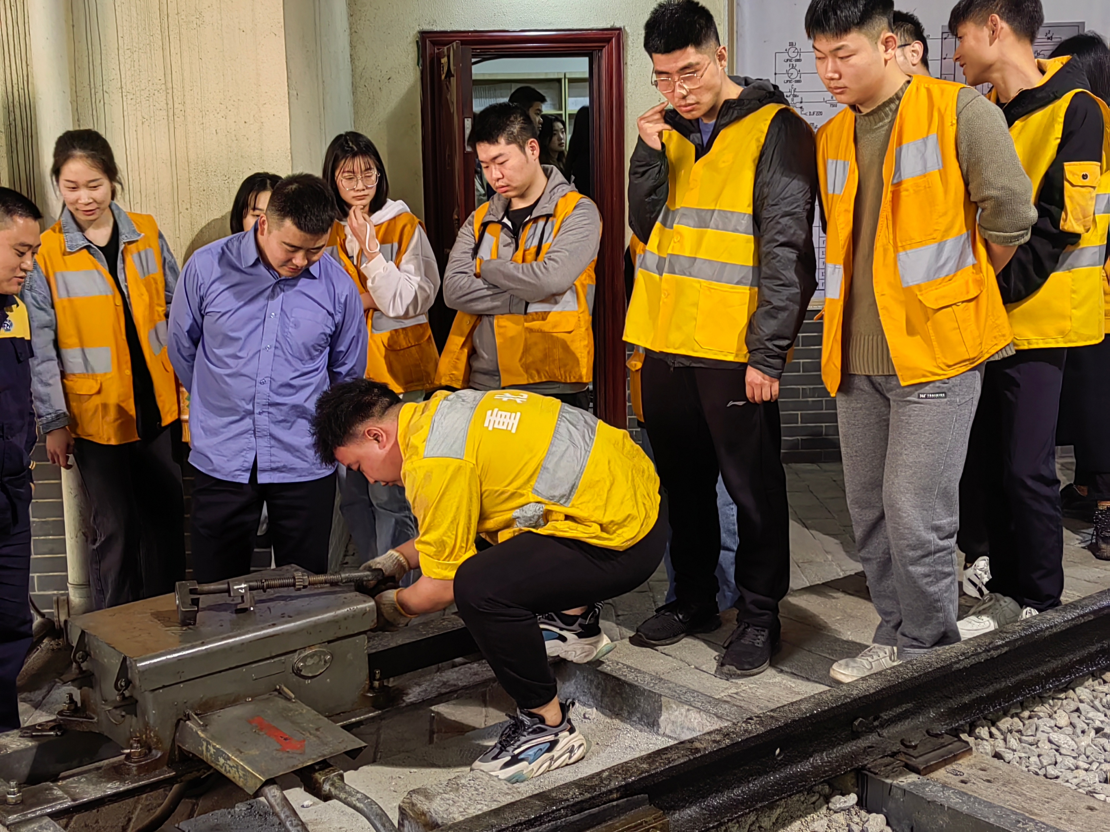 攻坚克难再出发视频,攻坚克难纪实