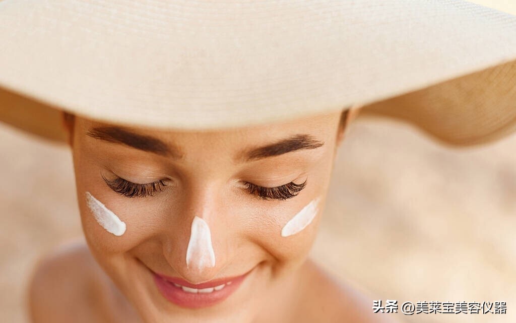 冬季脸上皮肤干燥起皮刺痛怎么办,冬季皮肤干燥发痒是什么原因引起