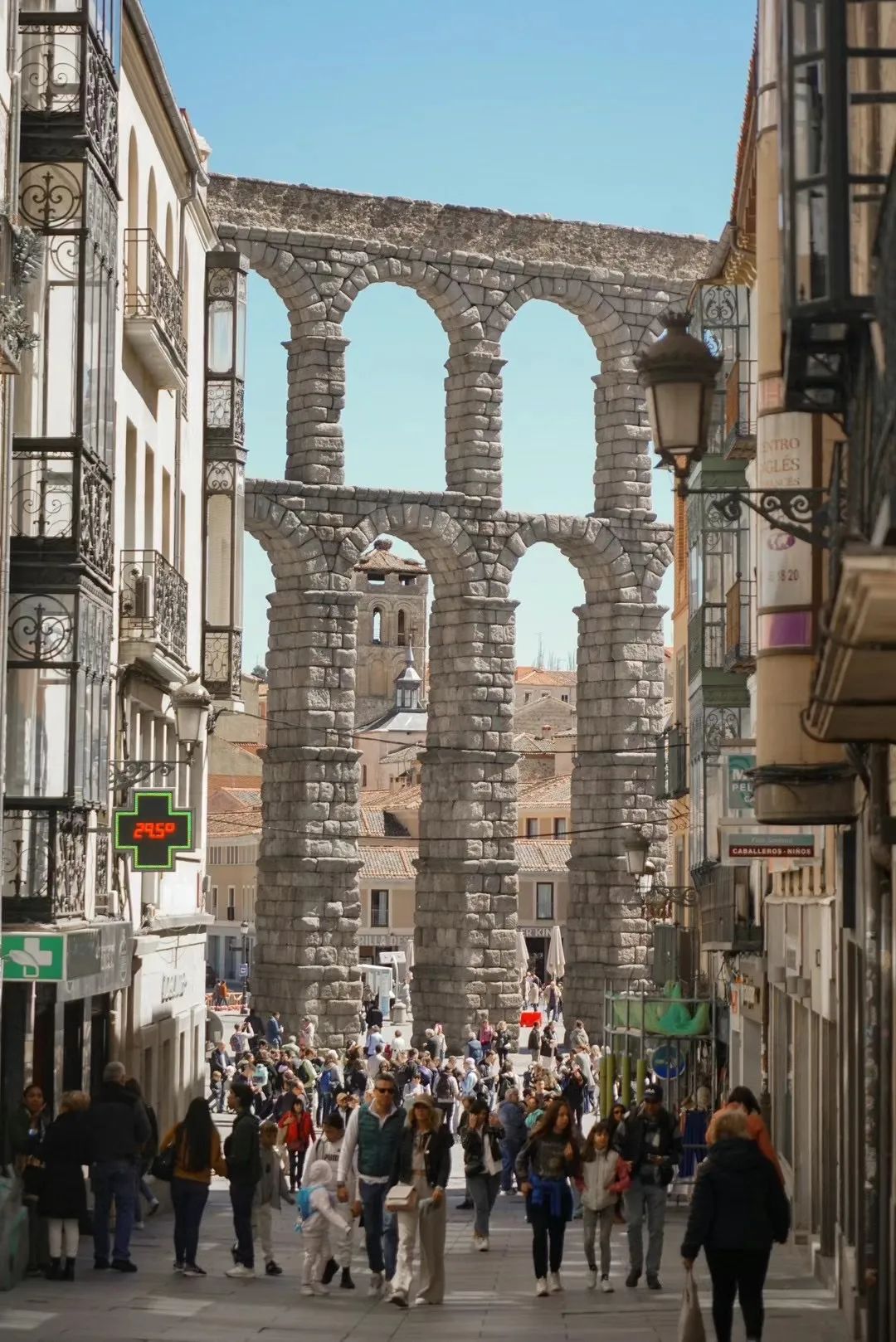 如果你认识建筑系幸周澜屹……