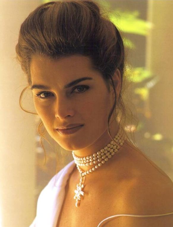 波姬小丝今年多大岁数了,波姬小丝mj结婚了吗