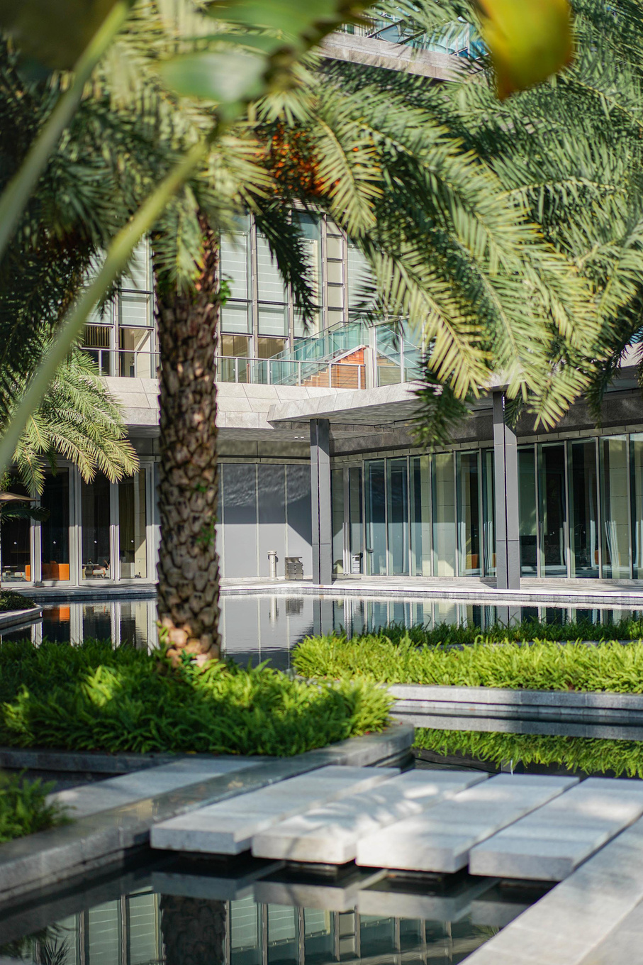 深圳机场旁的低调高雅酒店，尽享热带雨林花园，差旅入住首选酒店