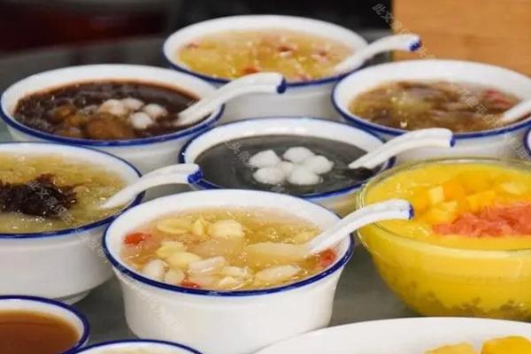 20岁负债女生,20岁负债女孩