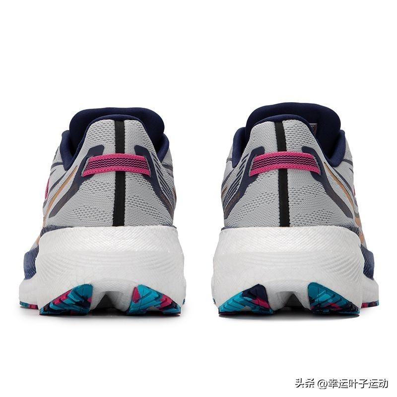 亚瑟士kayano29对比阿迪达斯ub22,亚瑟士kayano28和索康尼飓风23