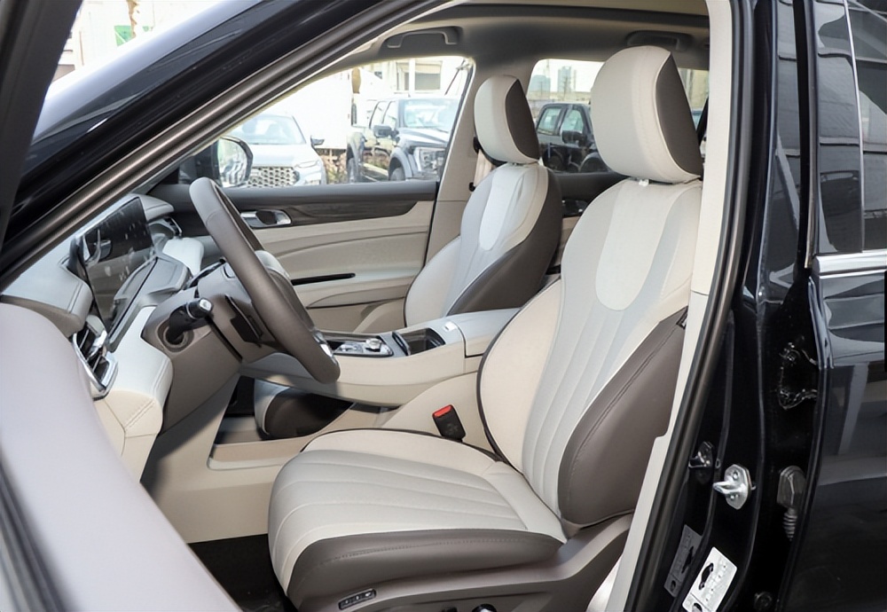 20万以内超高性价比suv选它准没错,家用suv哪款车最实用动力也够