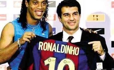 足球精灵小罗,足球精灵小罗拿过的奖杯