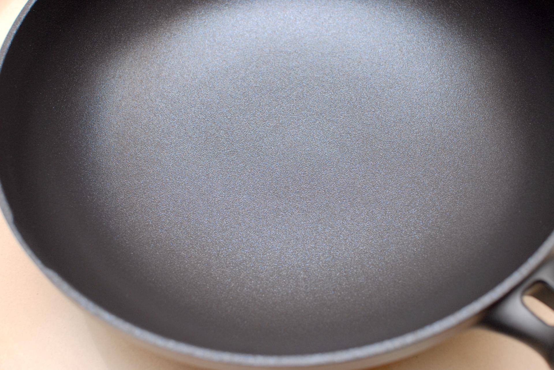 九阳大魔王不粘锅怎么开锅,九阳大磨王不粘锅二代电磁炉