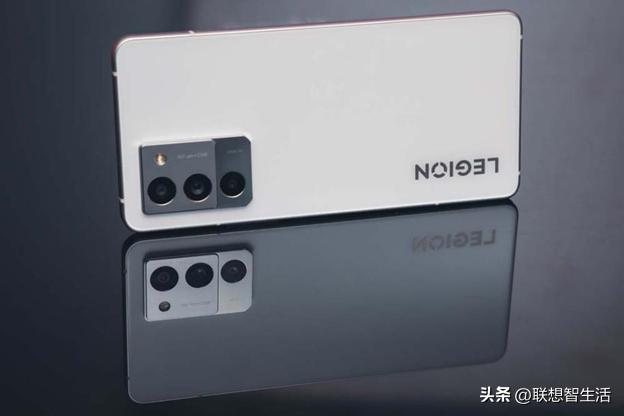 联想拯救者y70手机,拯救者y70最详细测评