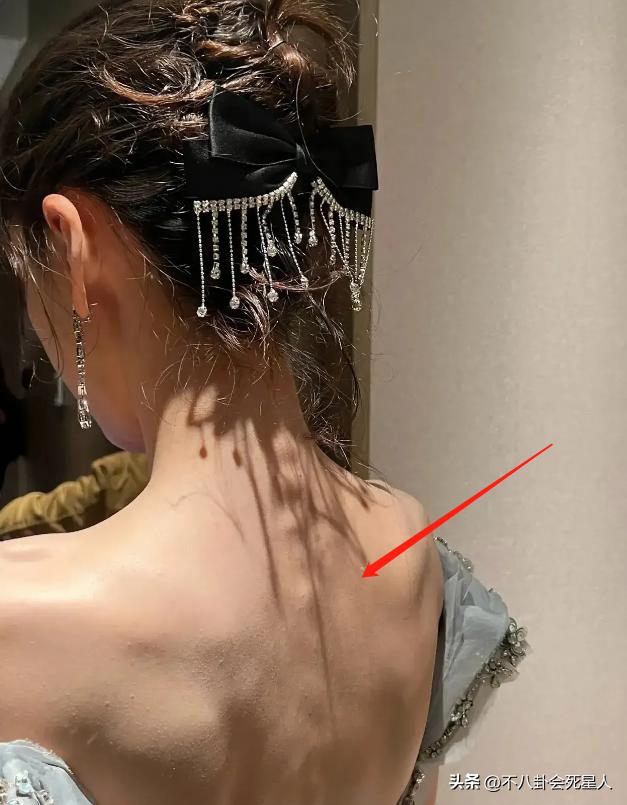 宋轶眼袋,万茜宋轶