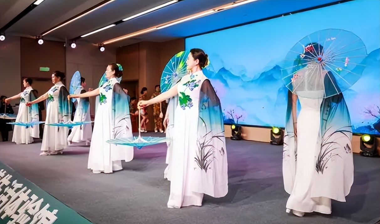 共赴一场美好生活之约,共赴美好之约