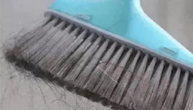 家里很多毛絮灰尘如何解决,家里毛絮灰尘怎么消除