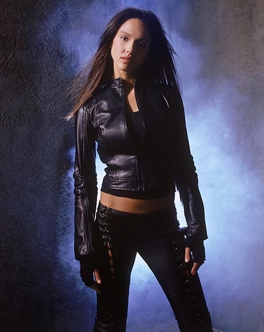 杰西卡阿尔芭全家福,杰西卡阿尔芭三胎照片