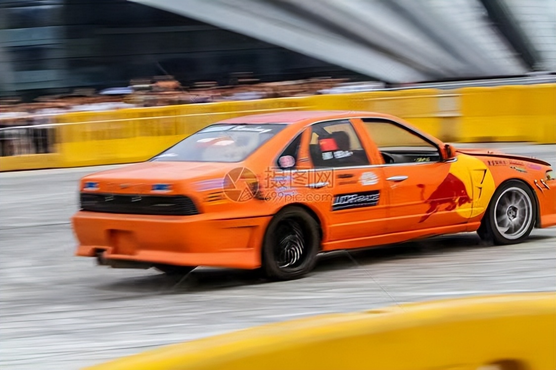 极速赛车压球技巧,极速赛车游戏讲解