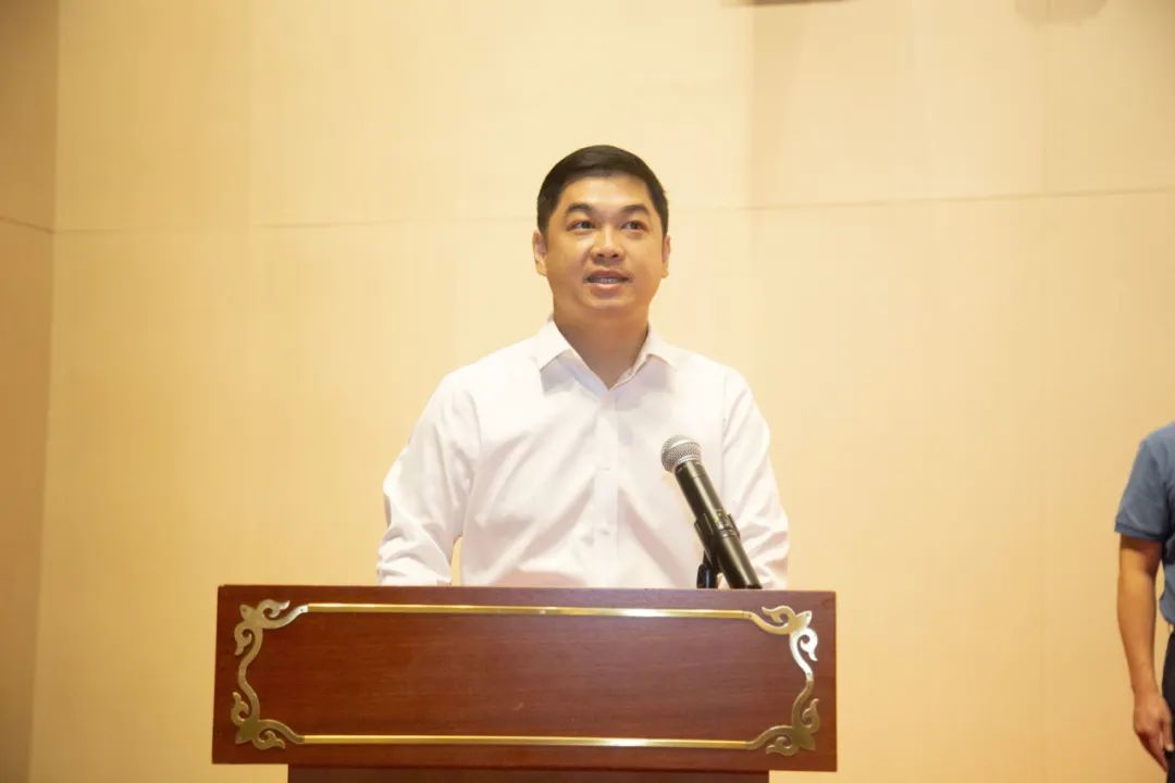 鐧捐壊鑸瑰姟鍏徃,鐧捐壊鍏存腐鑸瑰姟鏈夐檺鍏徃