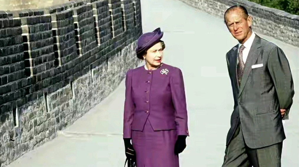 英国女王几大憾事,英国女王不原谅丈夫