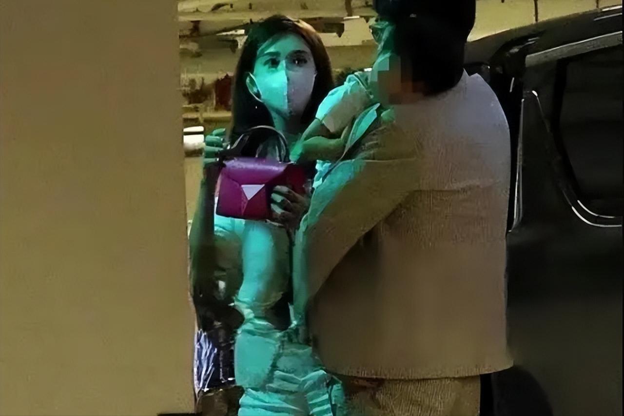 45岁林志玲与老公拍照扮嫩,46岁林志玲首自曝婚后日常