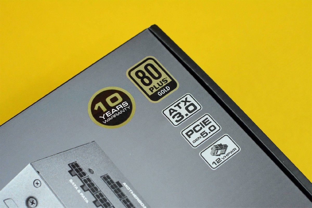 质保10年、金牌、全模组，真ATX3.0、原生PCIE5.0，骨伽GEXX2入手