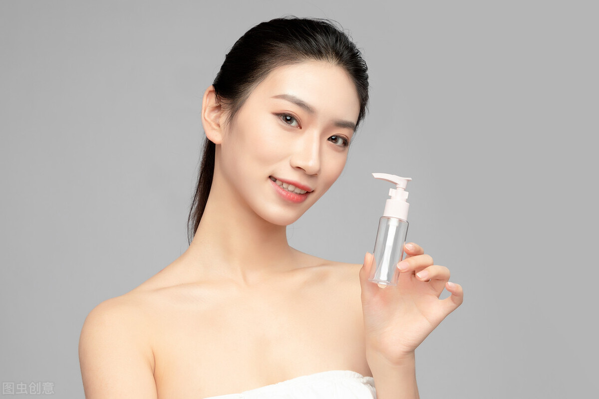 有效修复毛囊缩小毛孔,怎样去除黑头缩小毛孔