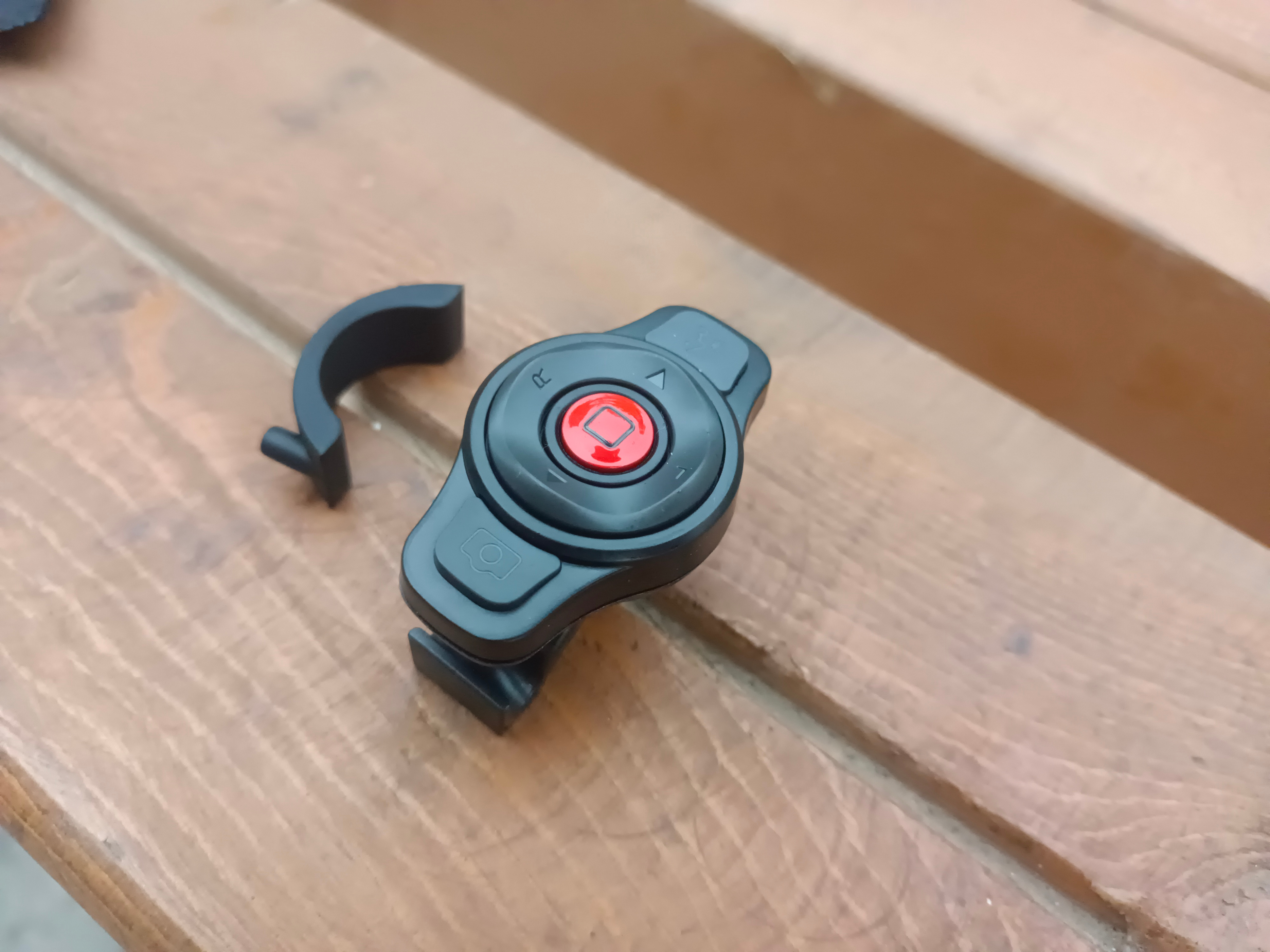 不止安全，还很智能：HelmephoneMT1Neo智能骑行头盔