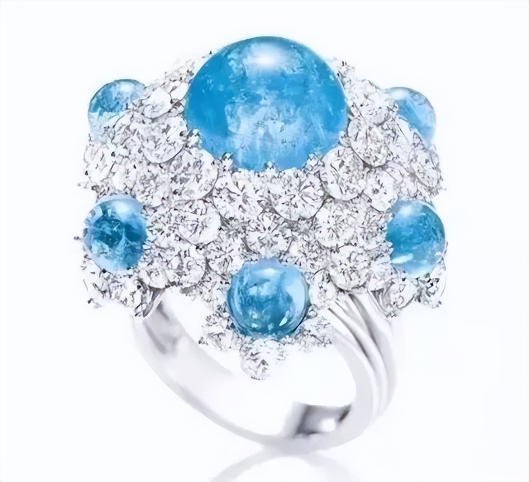 10种最漂亮的宝石,大自然中天然的蓝色宝石