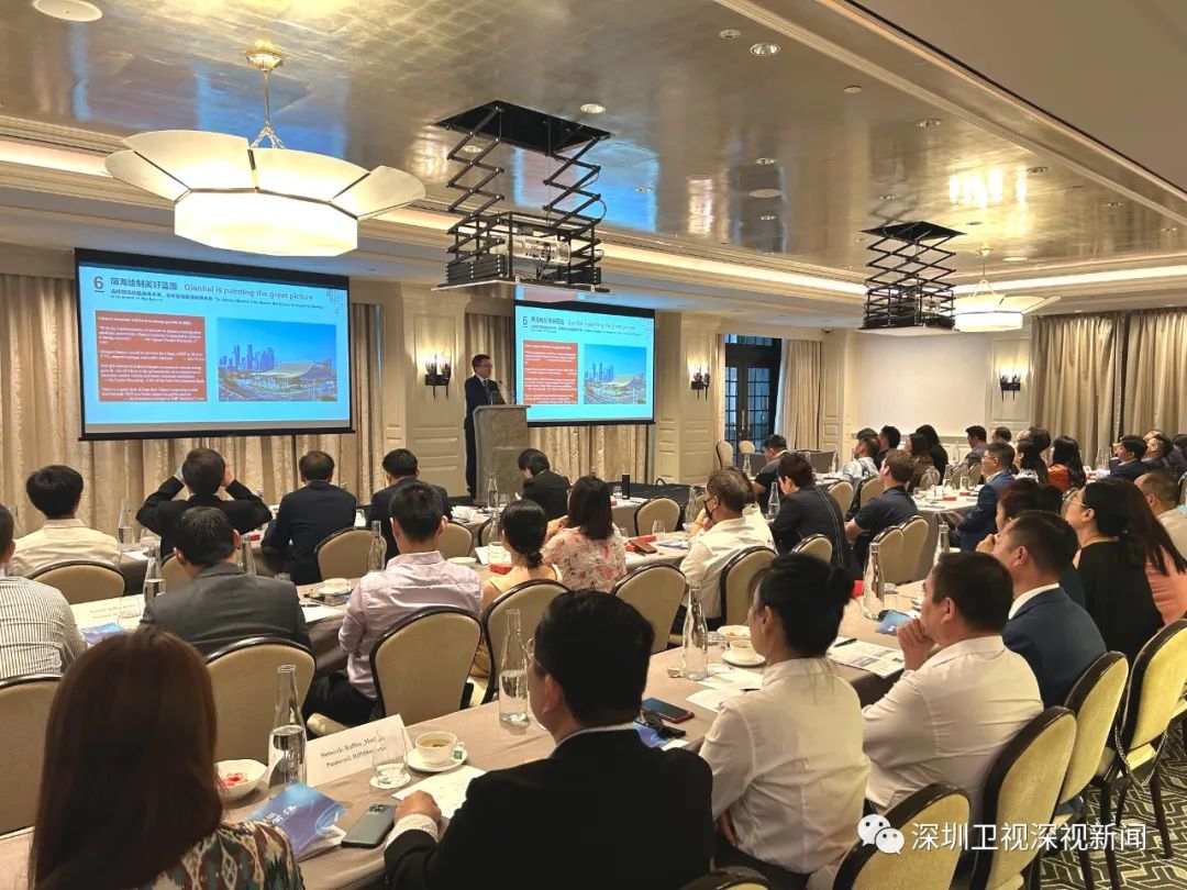 兔飞猛进启新程,兔飞猛进迎新春