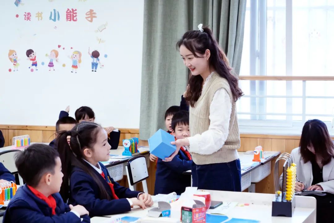 2019年一年级招生简章,2022年公办学校一年级怎么招生