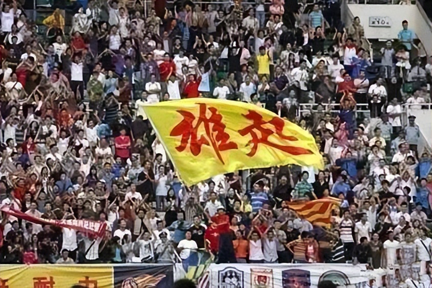 四川一白酒的涅槃，曾经销12亿，也曾无人问津，如今要逆风翻盘？