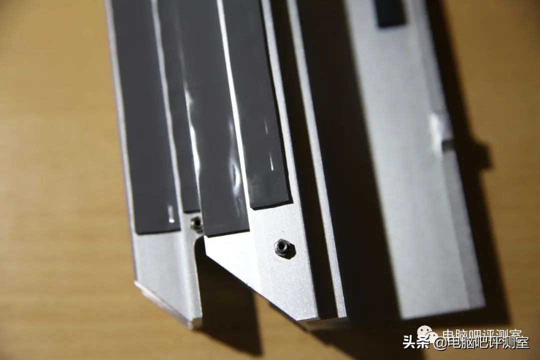 七彩虹b660m-hddeluxev20,七彩虹b660mgamingfrozen评测