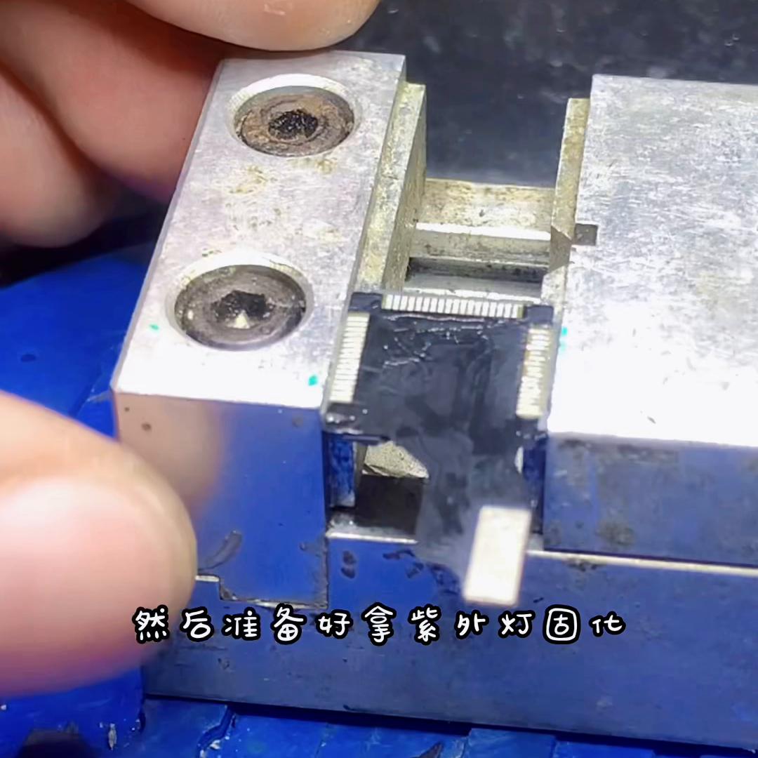 苹果x更换前摄像头和面容教程,苹果x前置摄像头蓝光珠子更换