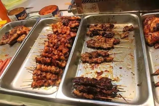 平均月收入2万元，爱吃鸡屁股，可以娶四个老婆，聊聊文莱的生活