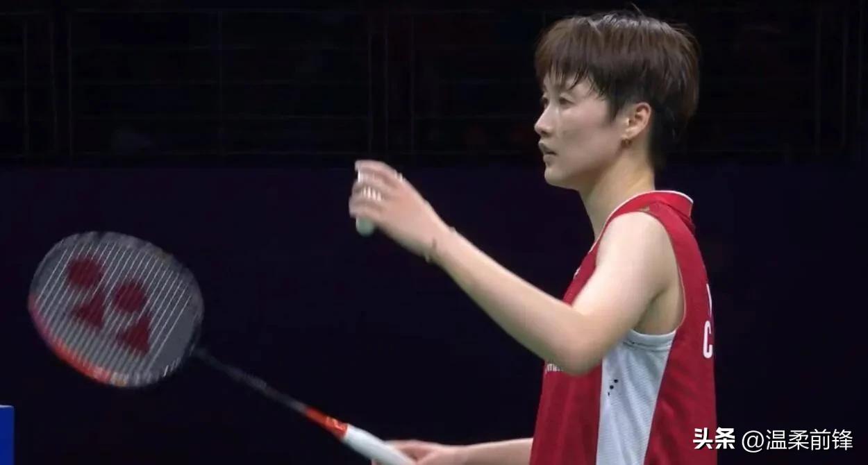 中国队半决赛击败日本决赛击败击败韩国国羽实现苏迪曼杯三连冠!